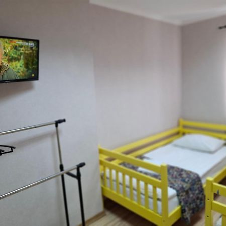 Guest House "Vladimirskaya 42" Kiev Eksteriør bilde