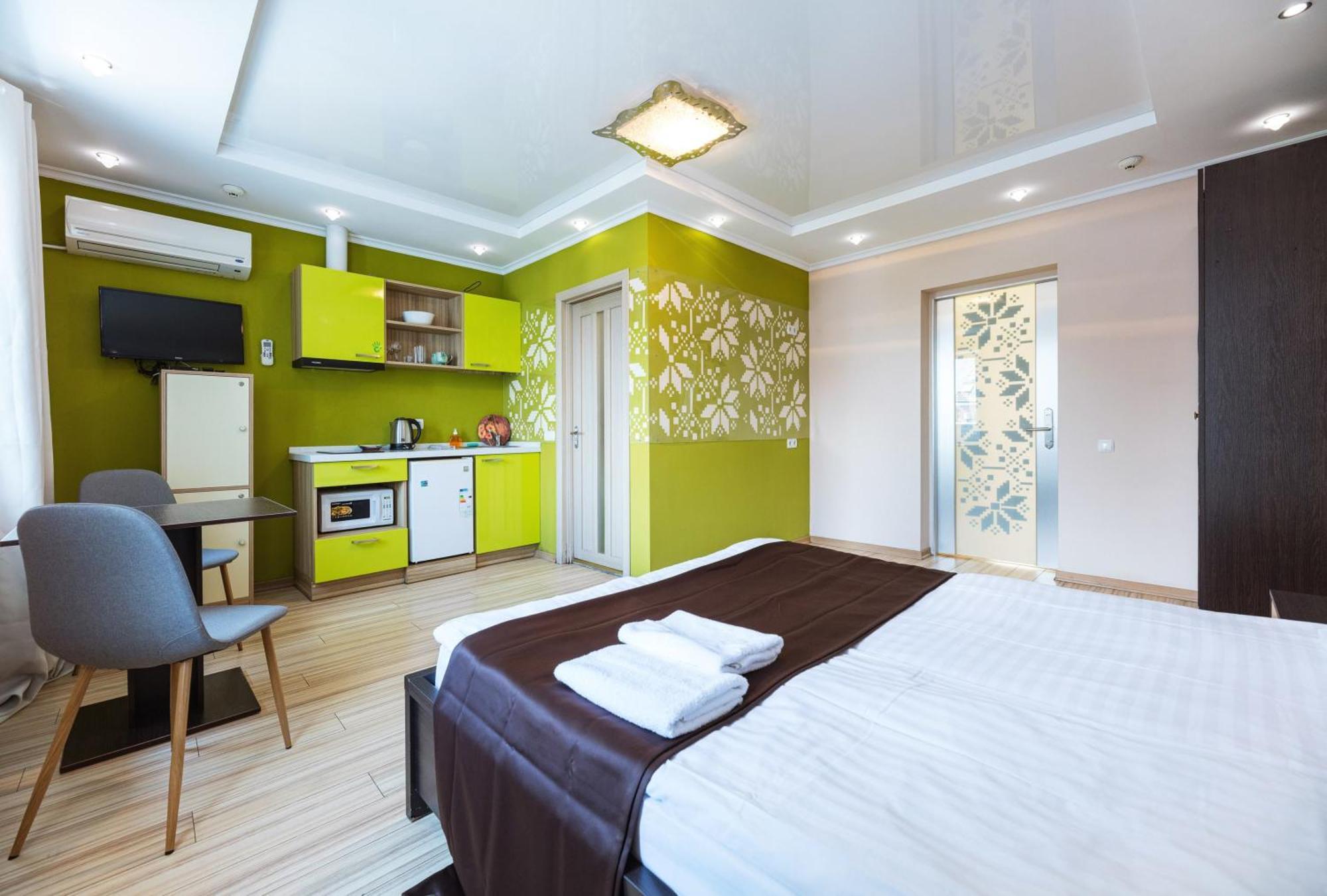 Guest House "Vladimirskaya 42" Kiev Eksteriør bilde